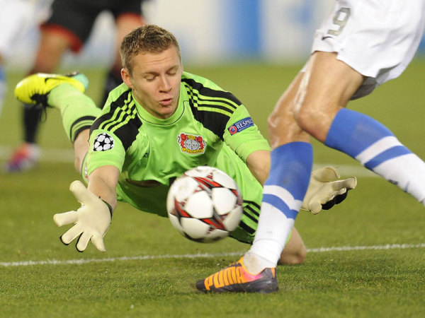 田野间奔跑 田野间奔跑